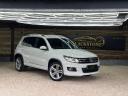 Volkswagen Tiguan 2.0 TDI BlueMotion Tech R-Line DSG 4WD Euro 5 (s/s) 5dr (Nav)